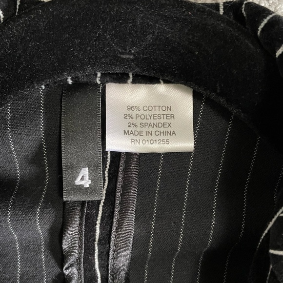 Black and White Striped Jacket - Picture 5 of 6